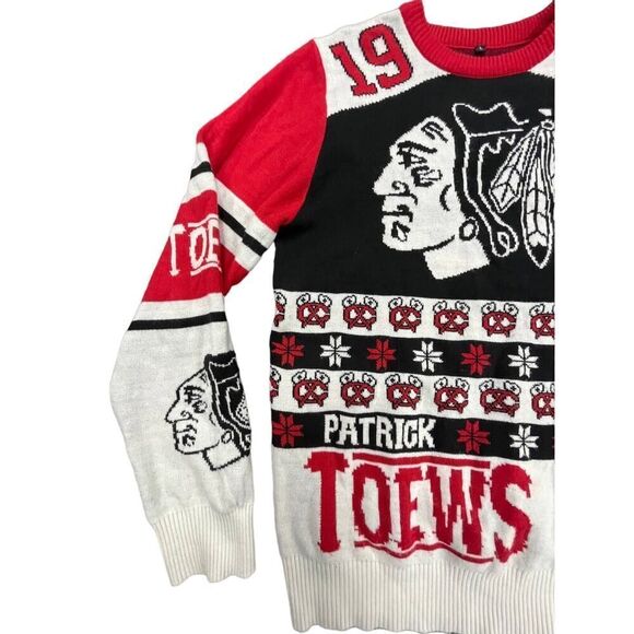 Chicago Blackhawks NHL Christmas/Holiday Sweater Jonathan Toews - Picture 6 of 7